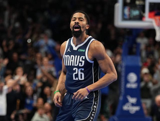 九游体育首页入口-独行侠蹿升！丁威迪变东契奇绝配，湖人弃他后悔吗？