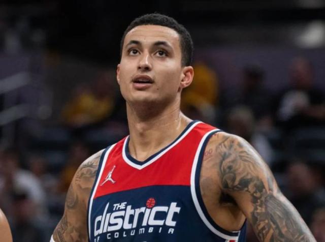 九游体育在线网站-准绝杀公牛库兹马持续高光 奇才或将其摆上货架？