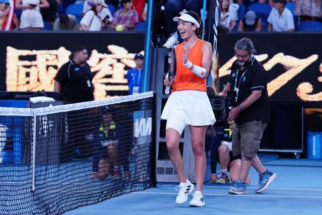 九游体育首页入口-生涯首进澳网女单16强，王欣瑜追平个人大满贯最佳战绩